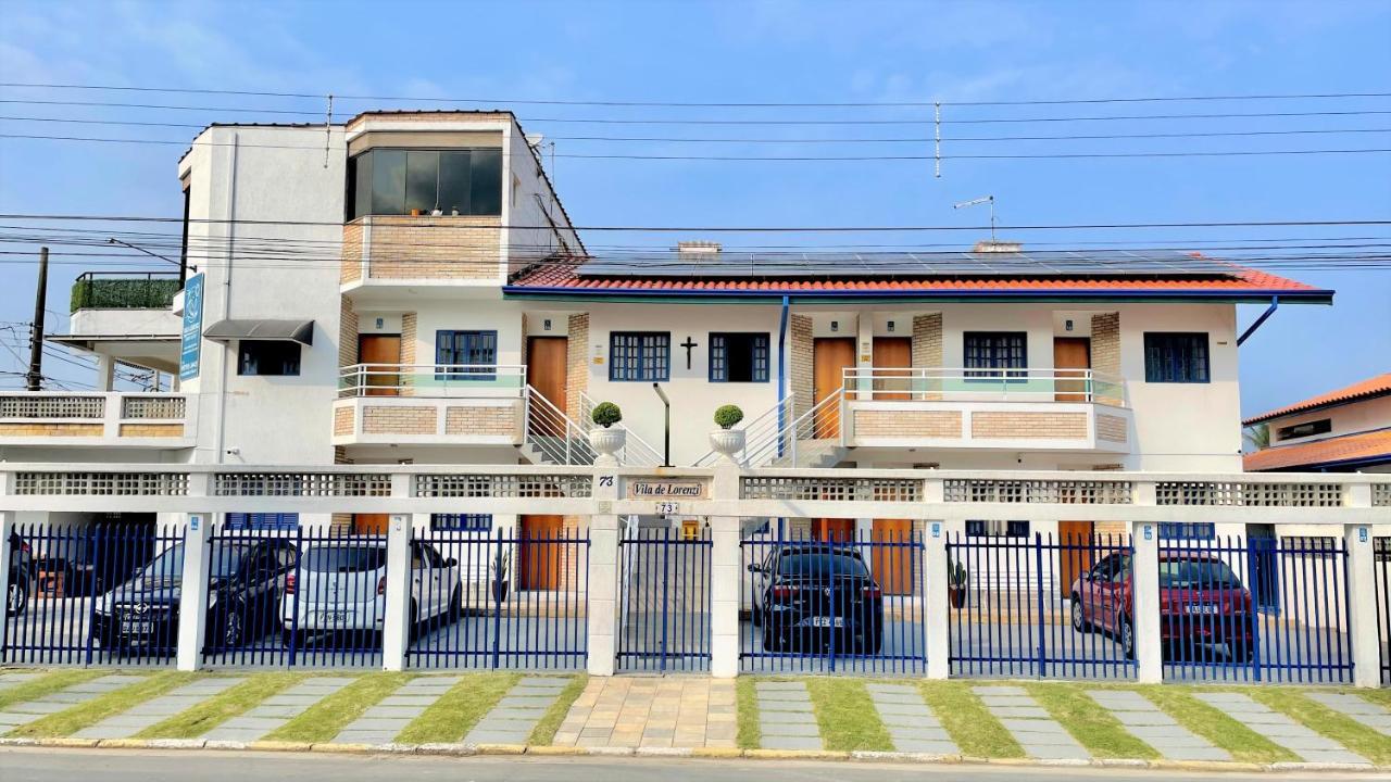 Vila Lorenzi & Apartamentos อูบาตูบา ภายนอก รูปภาพ